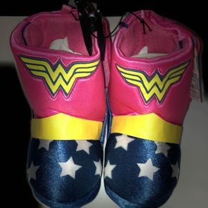 Wonder Woman Slippers